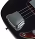Kryt sn&iacute;mače Rickenbacker a kryt strun&iacute;ku Fender Precision