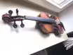 Housle 4/4 stolet&eacute;