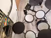 Prod&aacute;m elektrick&eacute; bic&iacute; značky Alesis s kombem Carlsbro