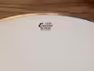 Remo Encore 22" Ambassador Coated s terč&iacute;kem - REZERVOVAN&Aacute;
