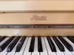 Pianino R&ouml;sler &ndash; velmi zachoval&yacute; stav