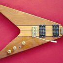 Elektrická kytara Hondo Flying V H-767