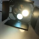 120W CWW LED blinder s klapkama
