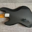 Fender / Schecter Jazz Bass
