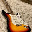 Fender Made in Japan Traditional 60 Stratocaster sunburst