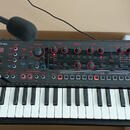 Syntezátor Roland JD-Xi – minimálně používaný