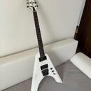 PK Guitars custom "V"- čko