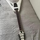 PK Guitars custom "V"- čko