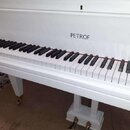 Klavír PETROF model V (160 cm)