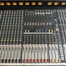 Mixpult Allen & Heath GL4800 + RPS 11 zdroj + Kufr
