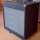 BASOVÝ BOX AMPEG PF115HE