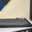 YAMAHA mixing console MG32/14FX