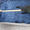 IBANEZ BTB 200  ve velmi dobrém stavu s pouzdrem.