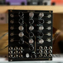 Eurorack modul: Jakplugg Quarks (Mutable Elements)