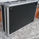 Prodám jednotlivé efekty a pedalboard  60x40 