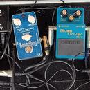 Prodám jednotlivé efekty a pedalboard  60x40 