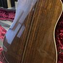 Taylor 810 (2001)