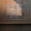 Celomasivní španělka Kessler z r. 1960 na kovové struny