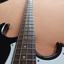 Baskytara YAMAHA 234 - 4- strunná. 