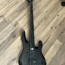 VIVIAN Master’s Hammer Signature Bass