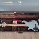 Pěstistrunná baskytara USA LAKLAND 55-14 CLASSIC - r.v. 2021