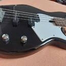 Baskytara YAMAHA 234 - 4- strunná. 