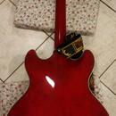Semi-akustika Sire Larry Carlton H7 