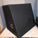 Subwoofer s boxem 