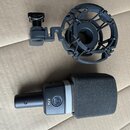 mikrofon AKG C214