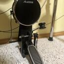 Elektronické bicí Alesis command mesh kit