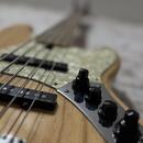 Původní Sire Marcus Miller V7 Swamp Ash-5 NT 2nd Gen