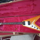 Prodám levorukou  Epiphone Flying V Korina