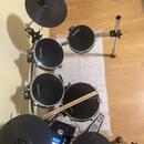 Elektronické bicí Alesis command mesh kit