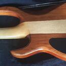 Carvin LB-75F 5-strunová Fretless Basa Natural /Made in USA/
