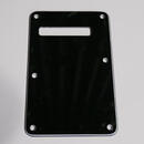 Pickguard + kryt tremola na Fender Stratocaster SSS