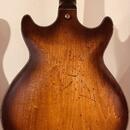 Ibanez AMV10A-TCL (Artcore Vintage) – Špičková semiakustika 