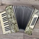 Harmonika Weltmeister Export 32 bass