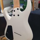 7str. kytara Harley Benton R-457MN WH MultiScale