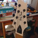 7str. kytara Harley Benton R-457MN WH MultiScale