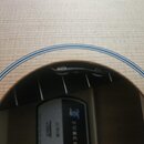 Nová celomasivní cestovní elektroakustická kytara FURCH