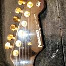 FERNANDES  Stratocaster 