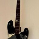Fender Squier Frank Bello Jazz Bass