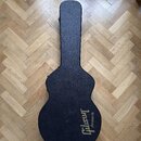 Kufr Gibson na Akustickou kytaru nebo hlubší celolubovku