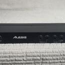 Prodám ALESIS MICROVERB III