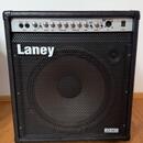Prodám basové kombo Laney