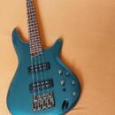 Baskytara IBANEZ SDGR 300E.