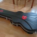 Jazzová kytara Jiří Navrátil (možná výměna za Telecaster)