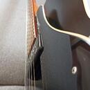 Godin 5th Avenue Kingpin Black