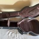 Art & Lutherie Legacy Left Bourbon Burst CW QIT + pevný kufr