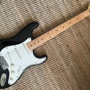 Fernandes Stone logo strat
